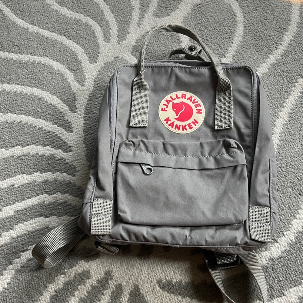 Fjallraven Kanken Small Bag